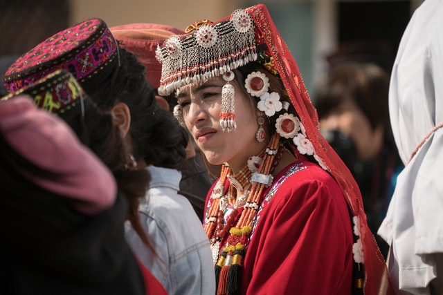 tadjikistan woman
